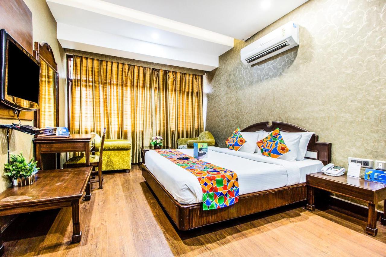 Fabhotel Le Monarque Chandīgarh Extérieur photo
